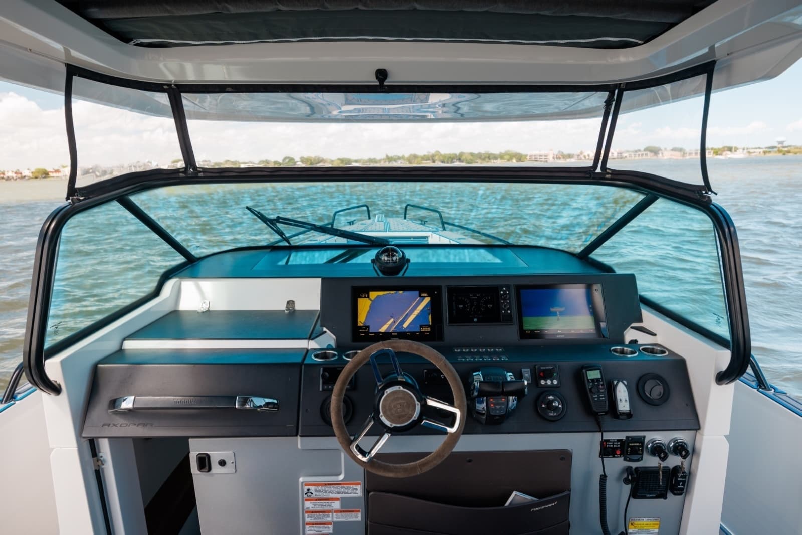 2019 Axopar 37 Sun Top - Photo 13