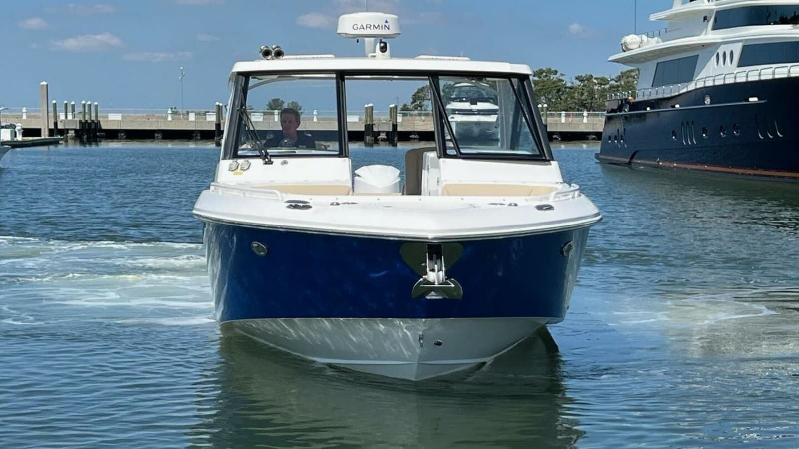 2019 Everglades 340 Dual Console - Photo 32