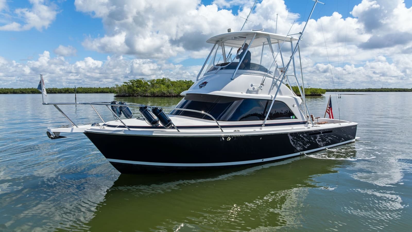 2019 Bertram 35 Flybridge - Photo 12