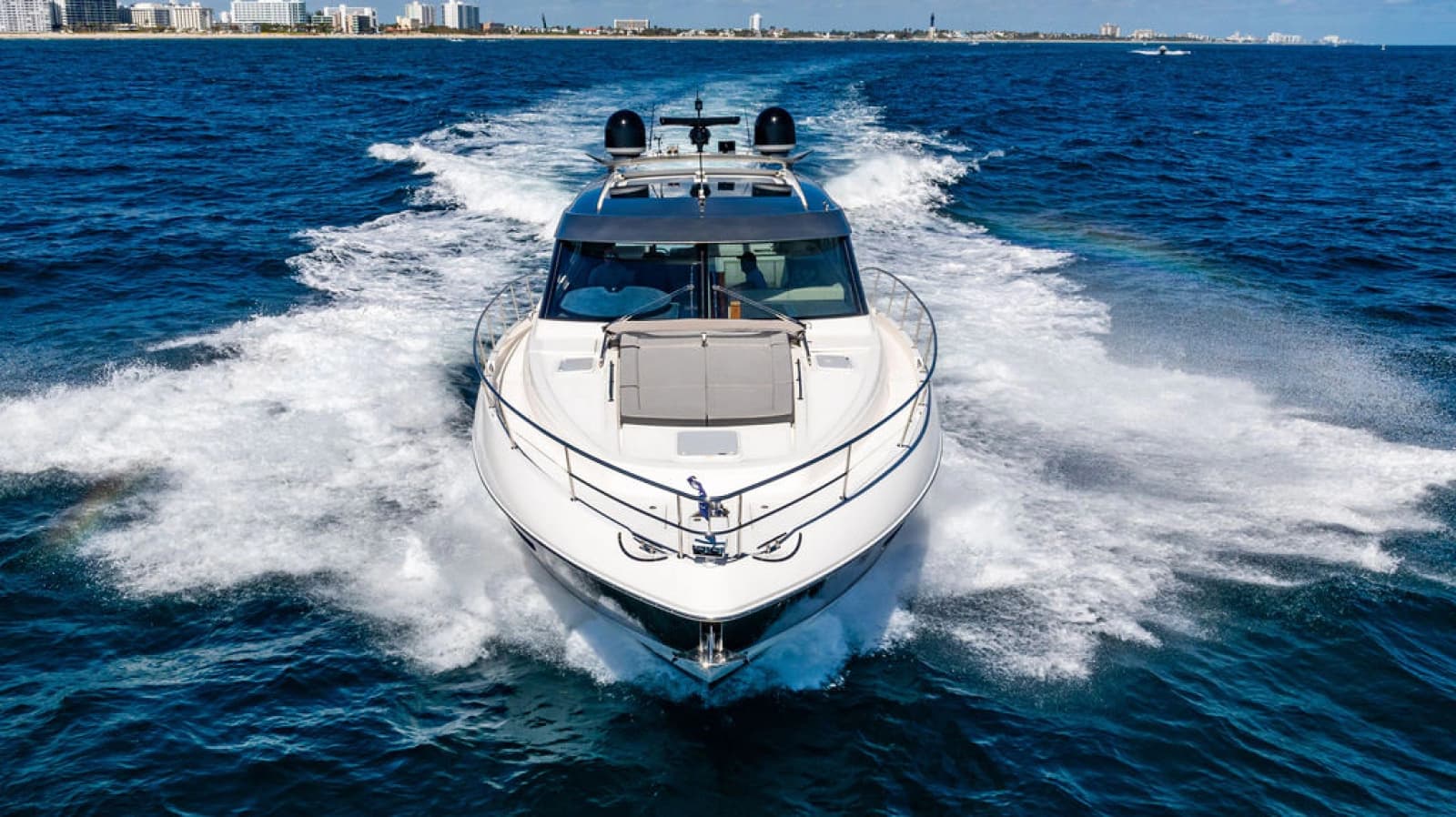 2022 Riviera 6000 Sport Yacht Platinum Edition - Photo 6