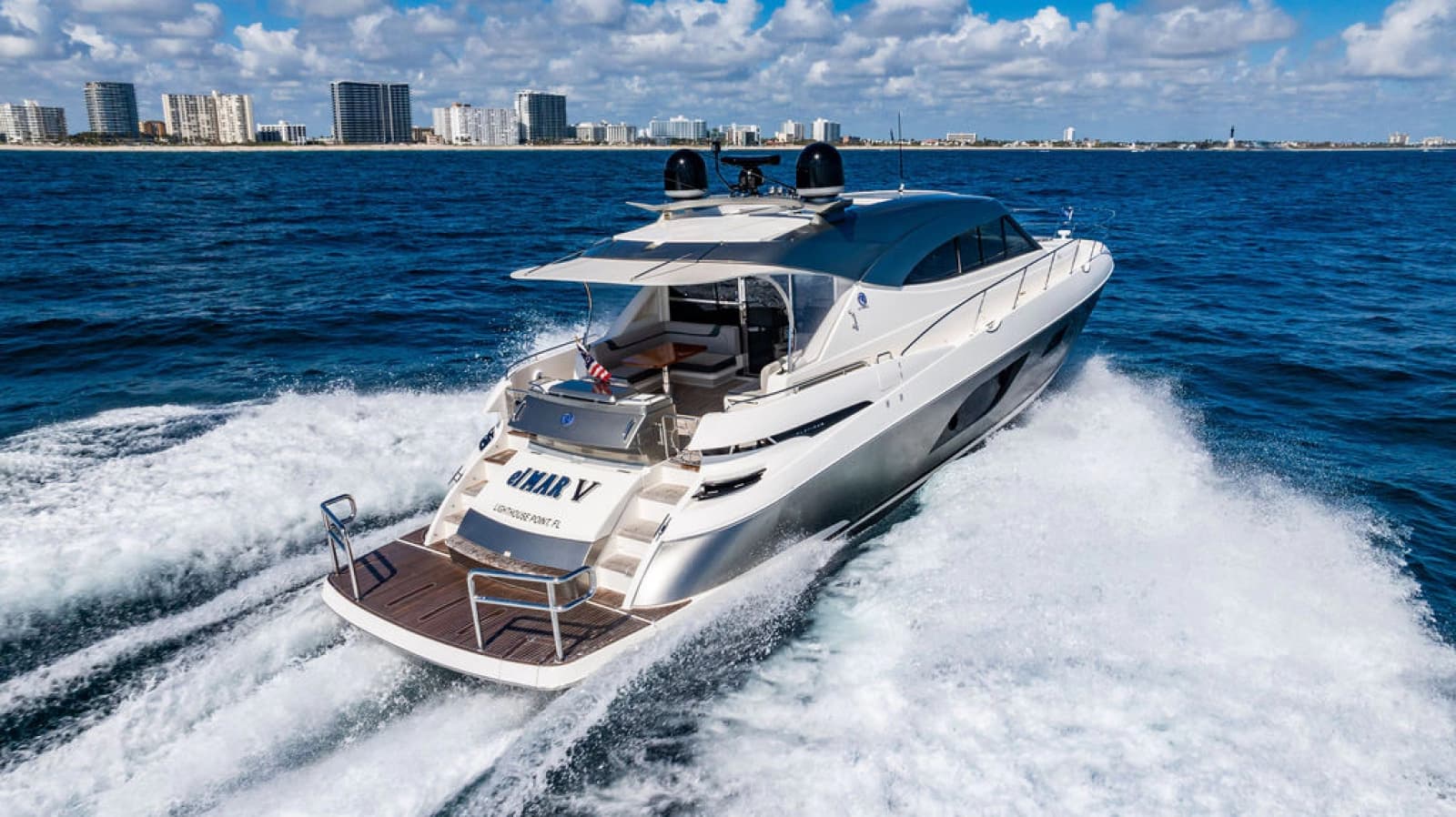 2022 Riviera 6000 Sport Yacht Platinum Edition - Photo 4