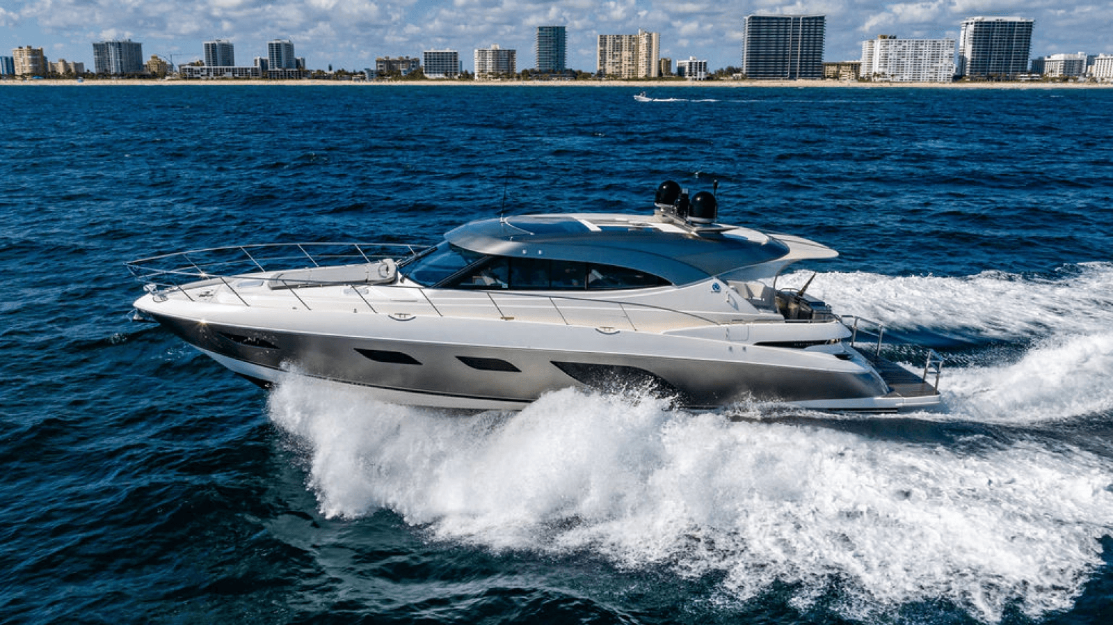 2022 Riviera 6000 Sport Yacht Platinum Edition - Photo 7