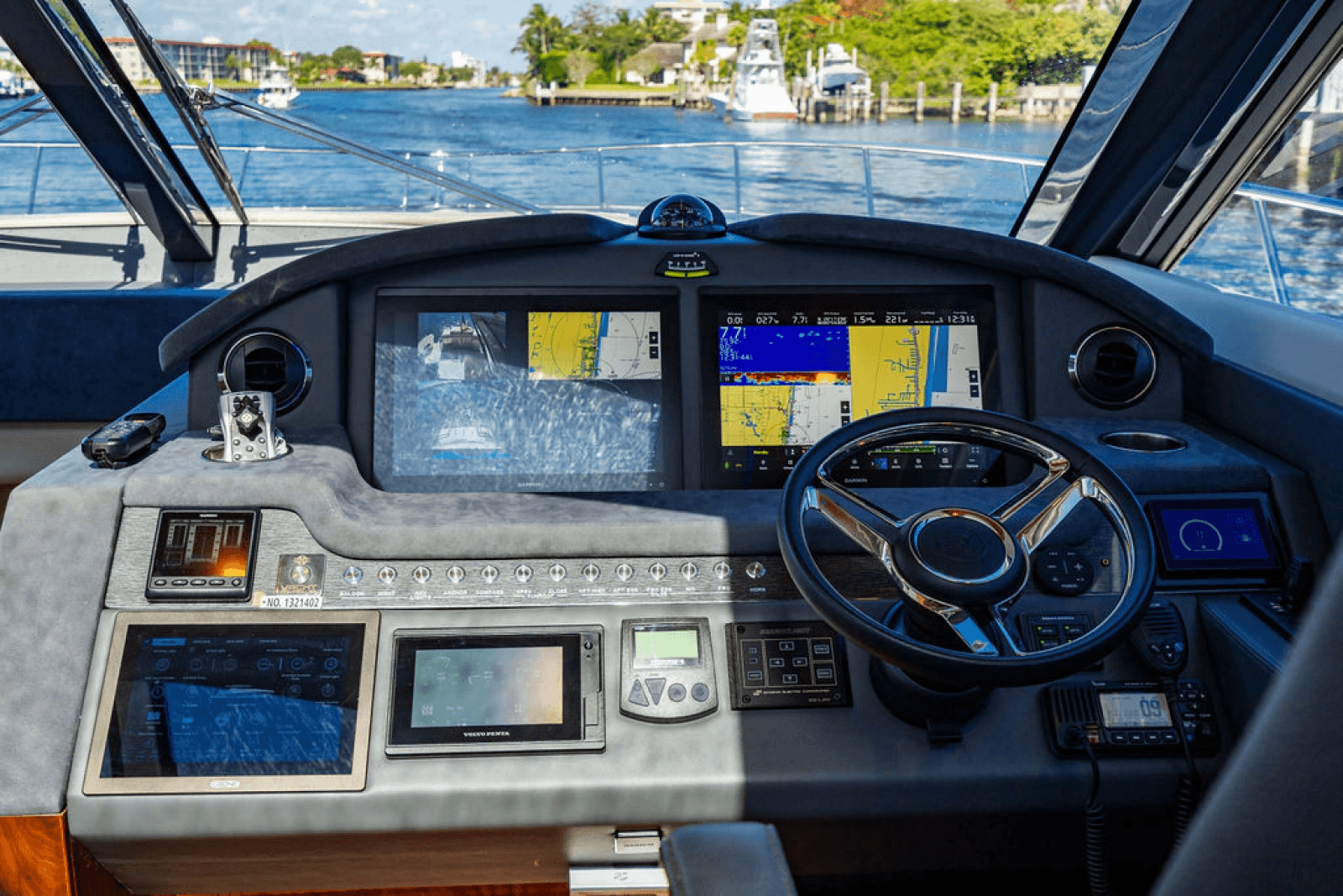 2022 Riviera 6000 Sport Yacht Platinum Edition - Photo 29