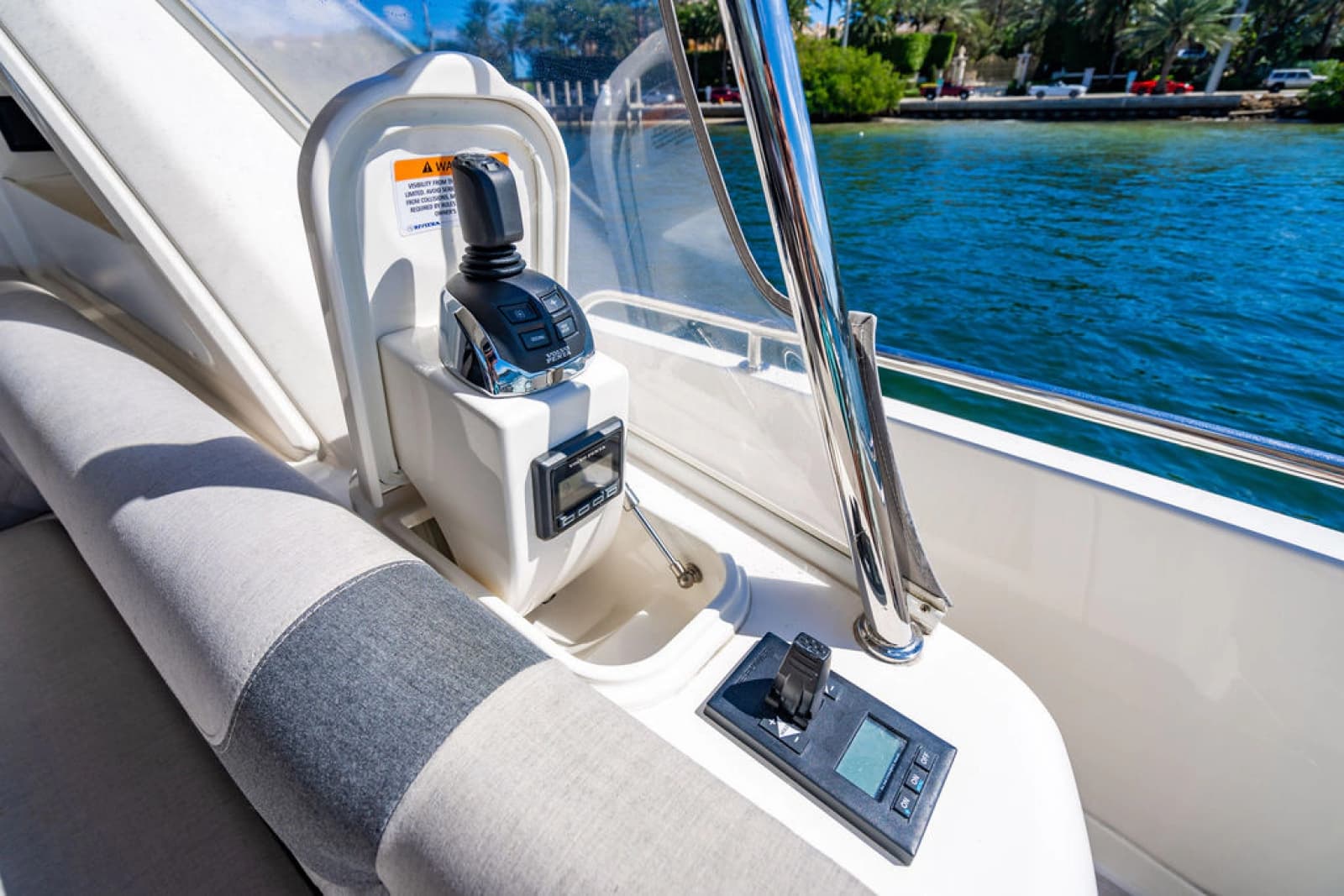 2022 Riviera 6000 Sport Yacht Platinum Edition - Photo 15