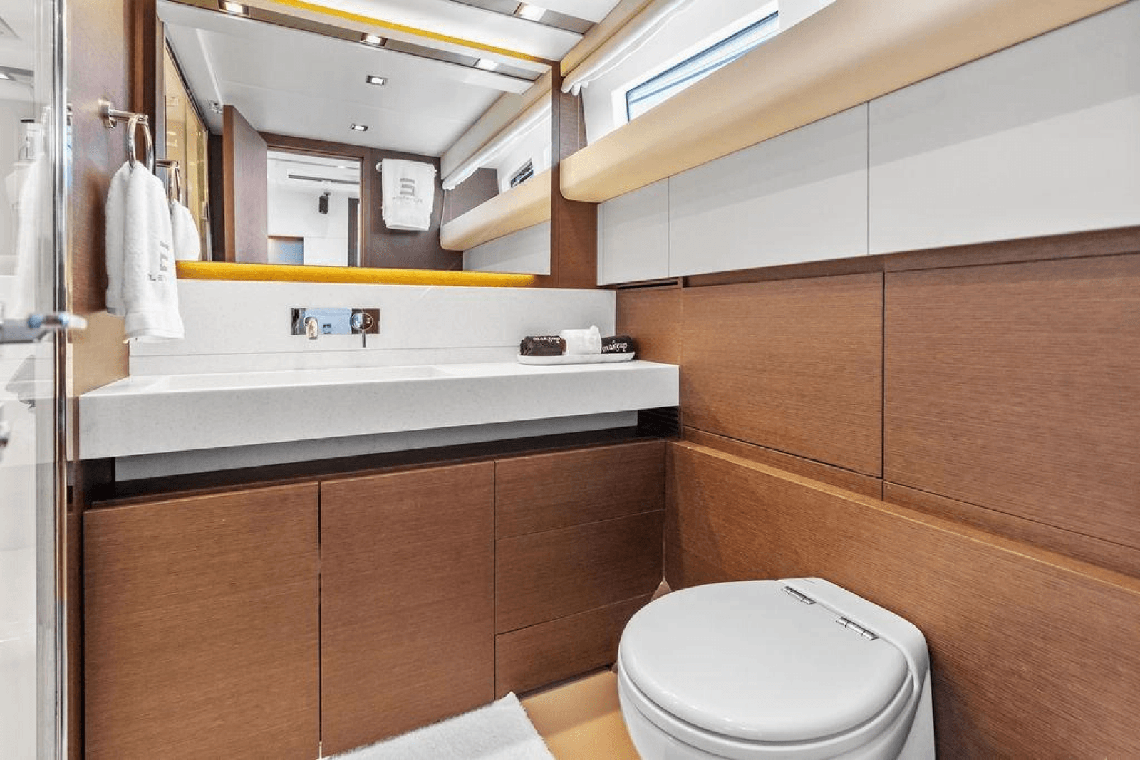 2016 Prestige 750 - Photo 53