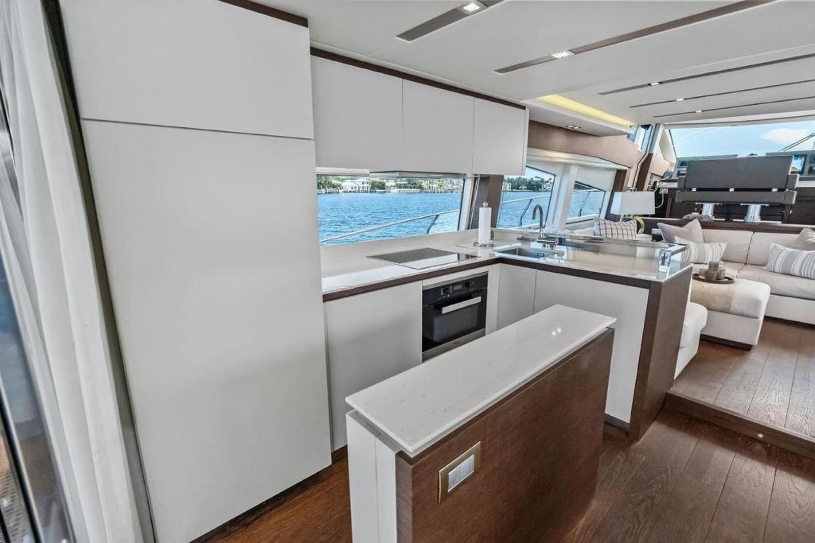 2016 Prestige 750 - Photo 36