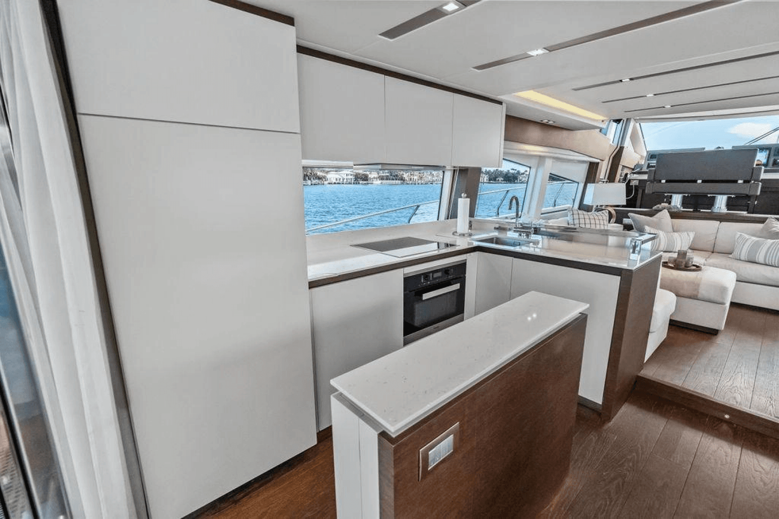 2016 Prestige 750 - Photo 36