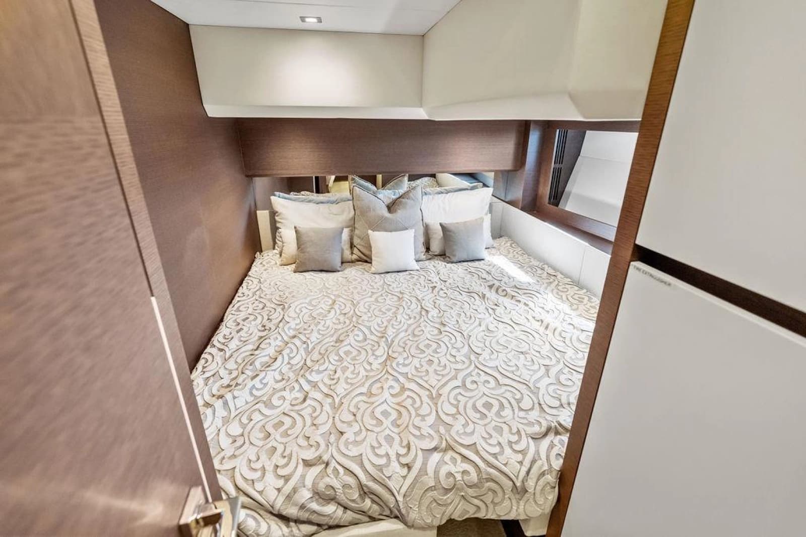 2016 Prestige 750 - Photo 62
