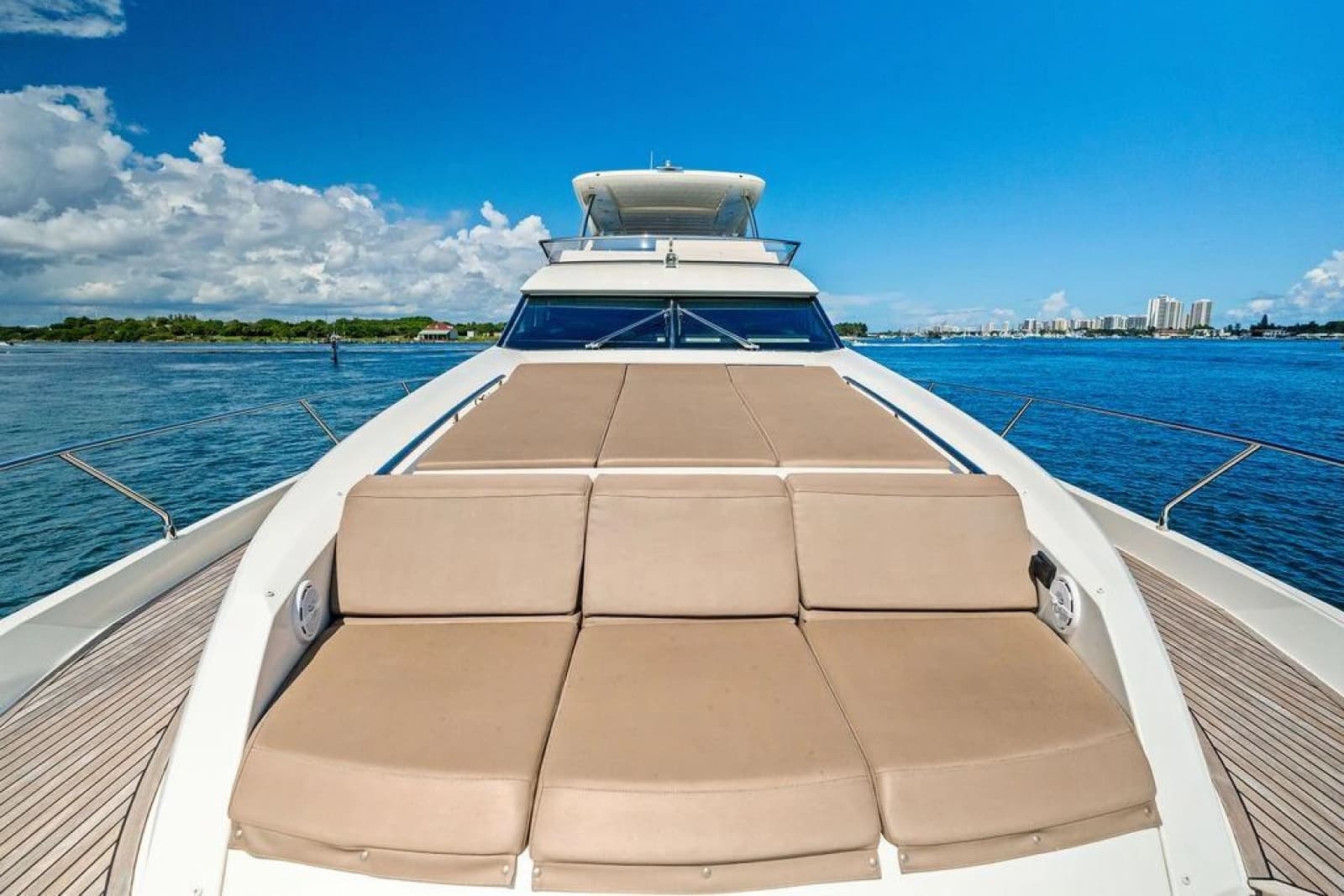 2016 Prestige 750 - Photo 32