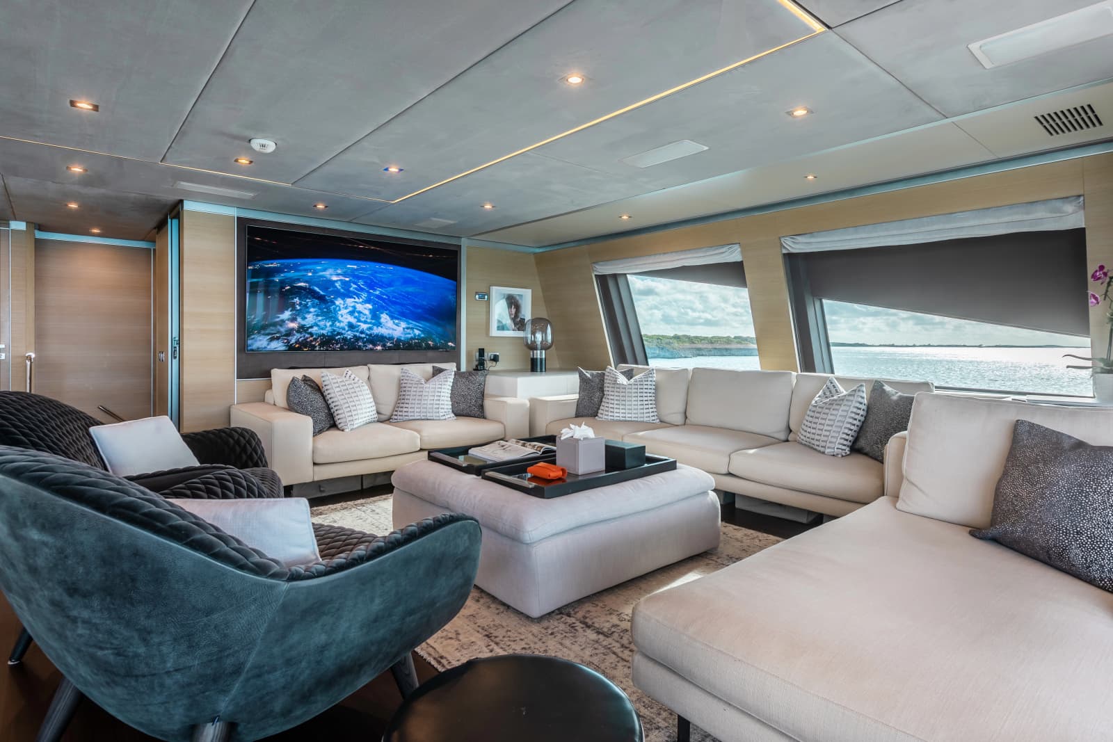 2014 Benetti Veloce 140 - Photo 21