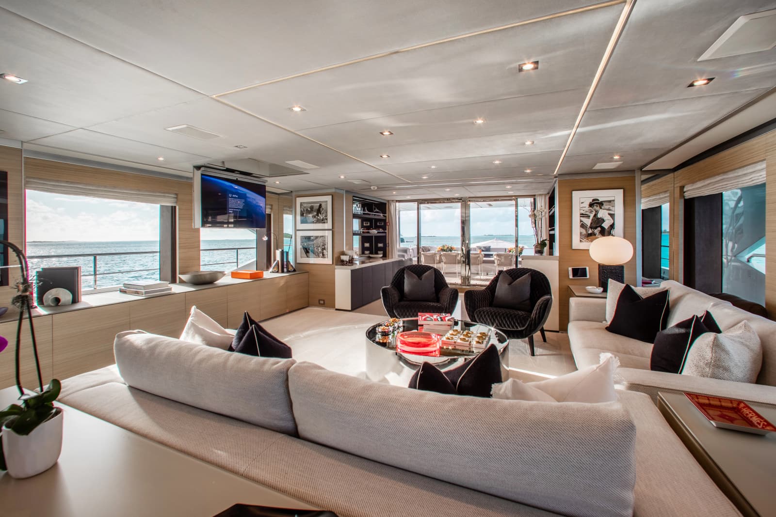 2014 Benetti Veloce 140 - Photo 8