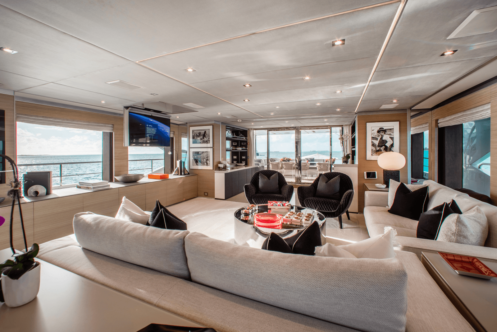 2014 Benetti Veloce 140 - Photo 8