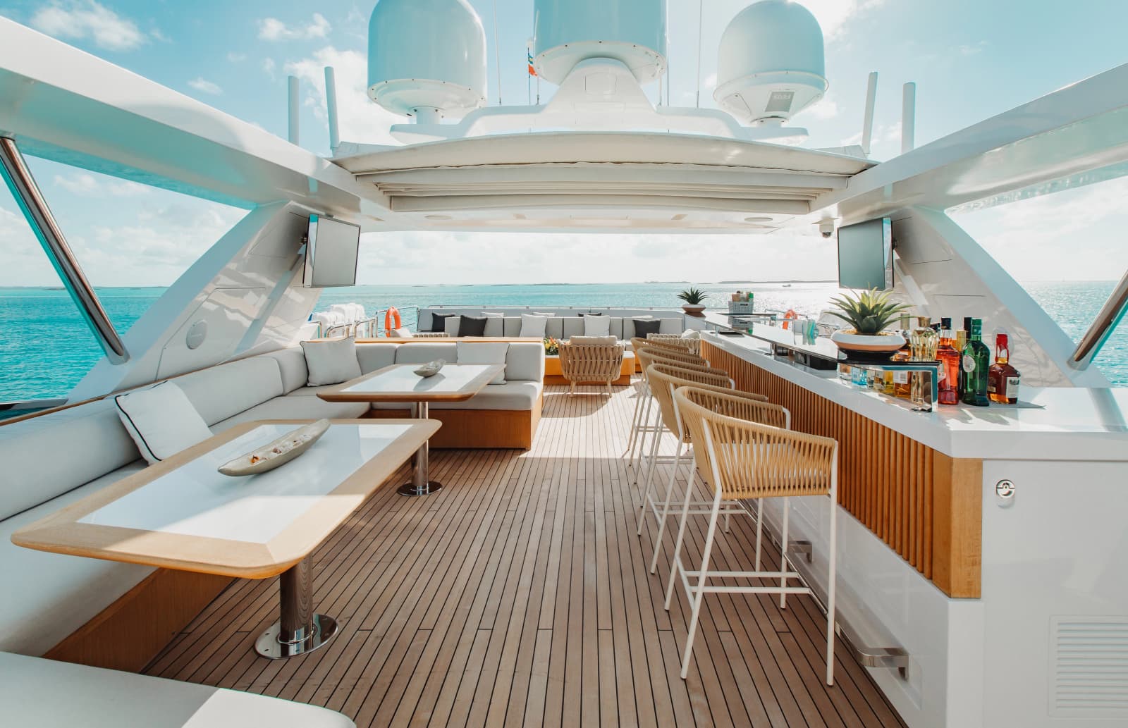 2014 Benetti Veloce 140 - Photo 24