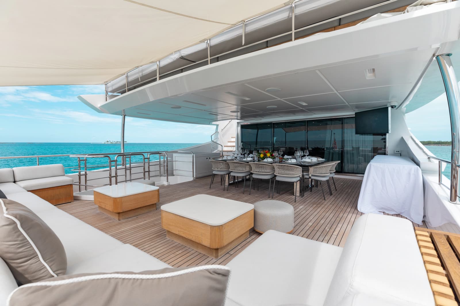2014 Benetti Veloce 140 - Photo 17