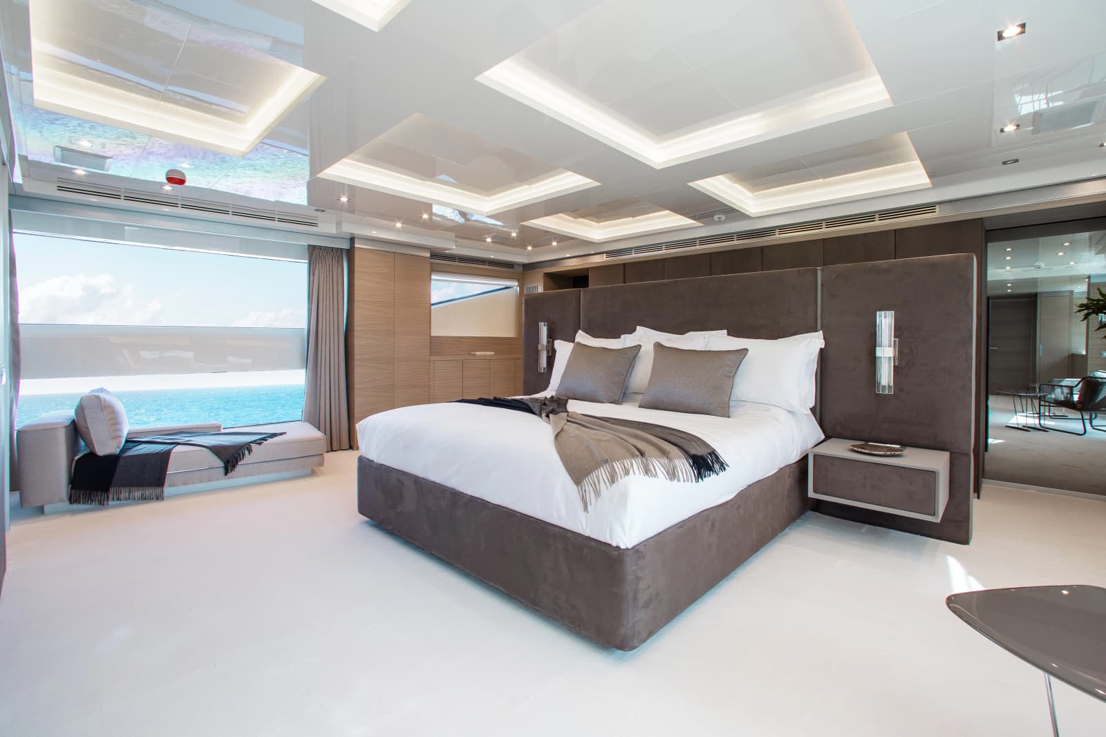 2014 Benetti Veloce 140 - Photo 9