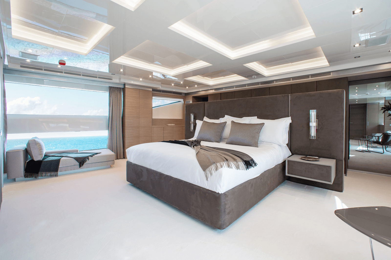 2014 Benetti Veloce 140 - Photo 9
