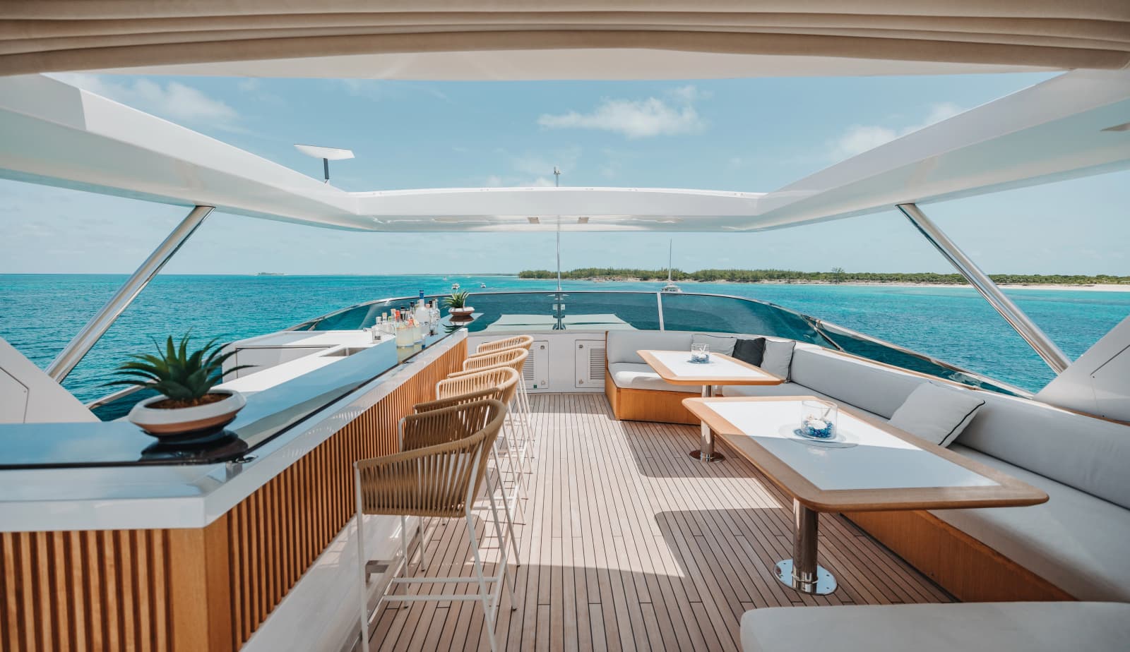 2014 Benetti Veloce 140 - Photo 32