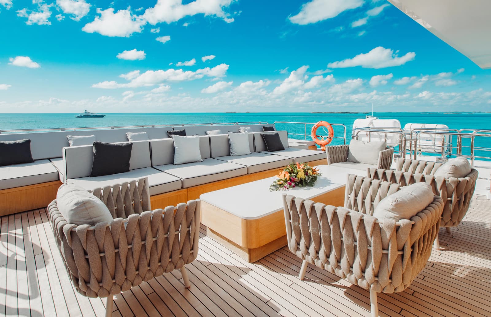 2014 Benetti Veloce 140 - Photo 28