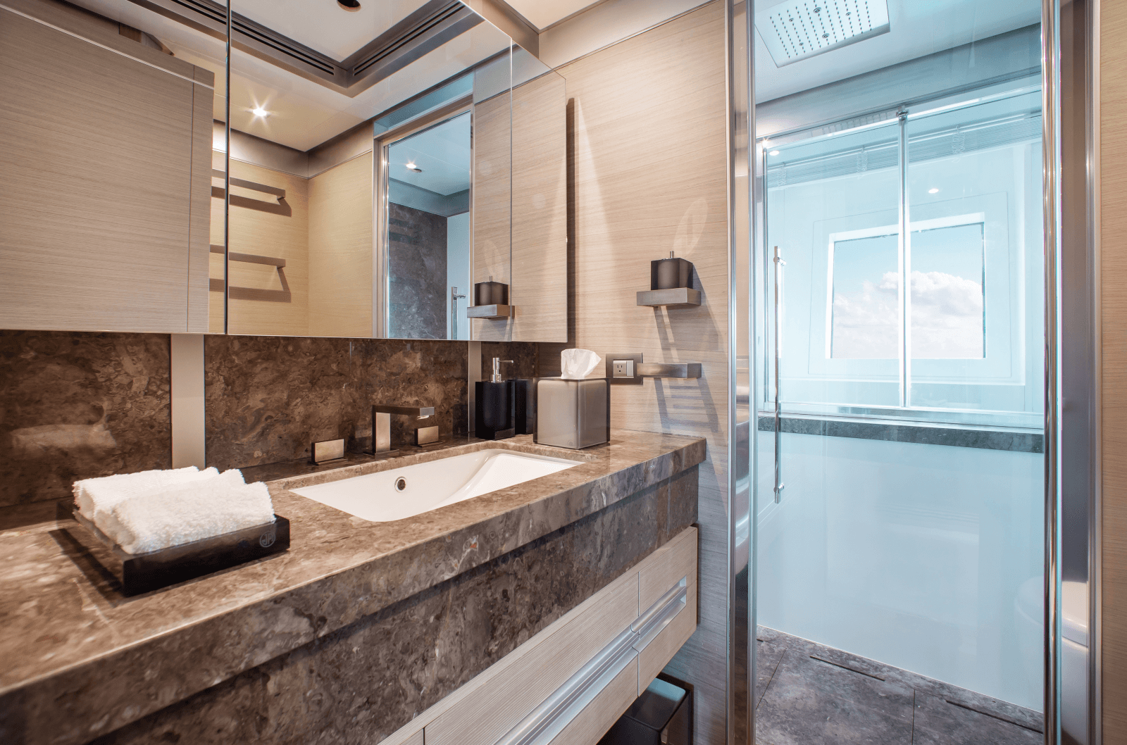 2014 Benetti Veloce 140 - Photo 13