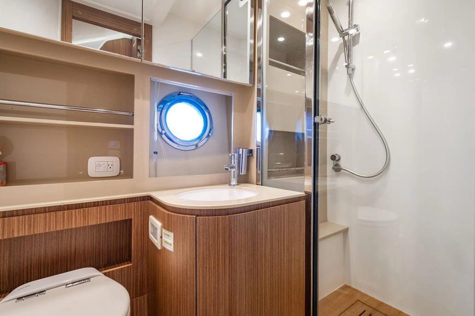 2016 Azimut Atlantis 50 - Photo 49