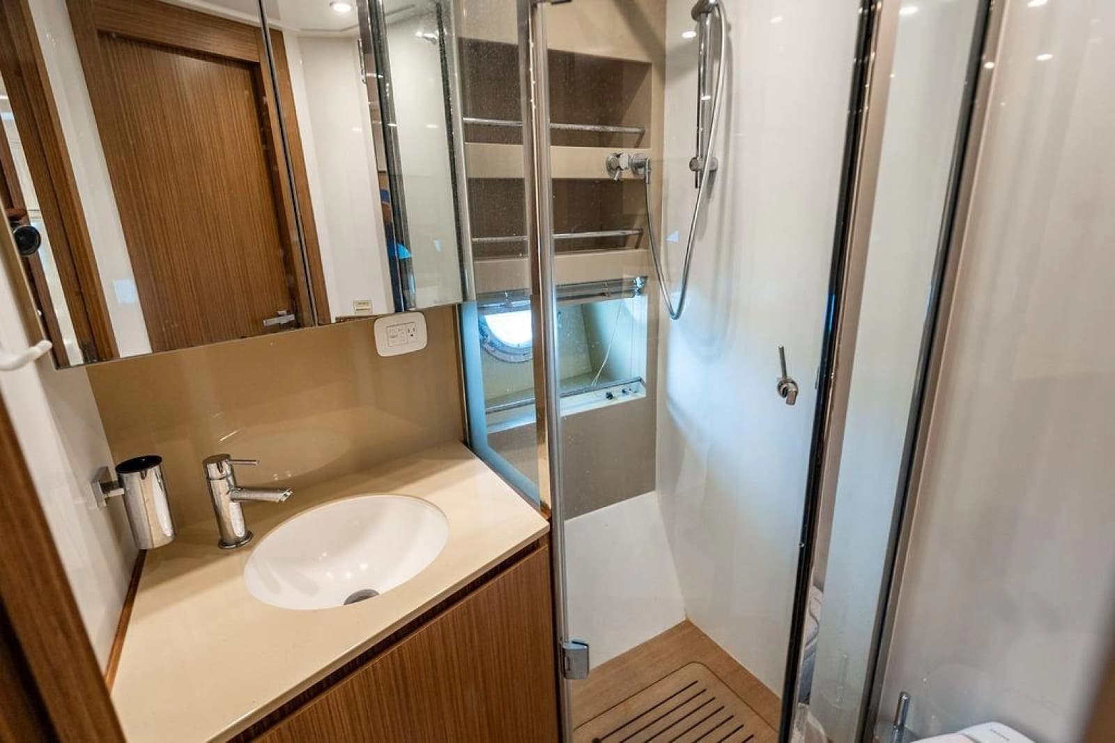 2016 Azimut Atlantis 50 - Photo 57