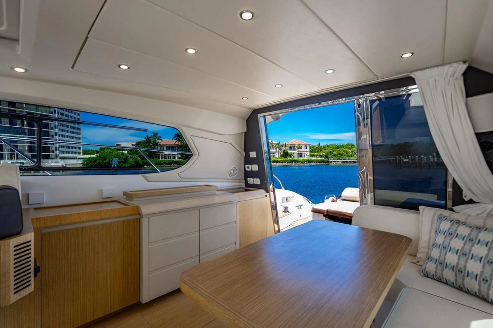 2016 Azimut Atlantis 50 - Photo 28