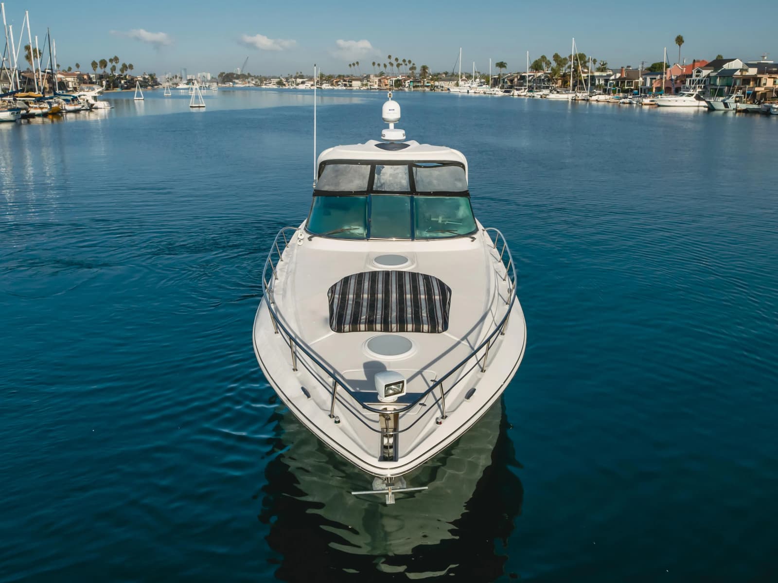 2006 Cruisers Yachts 420 Express - Photo 12