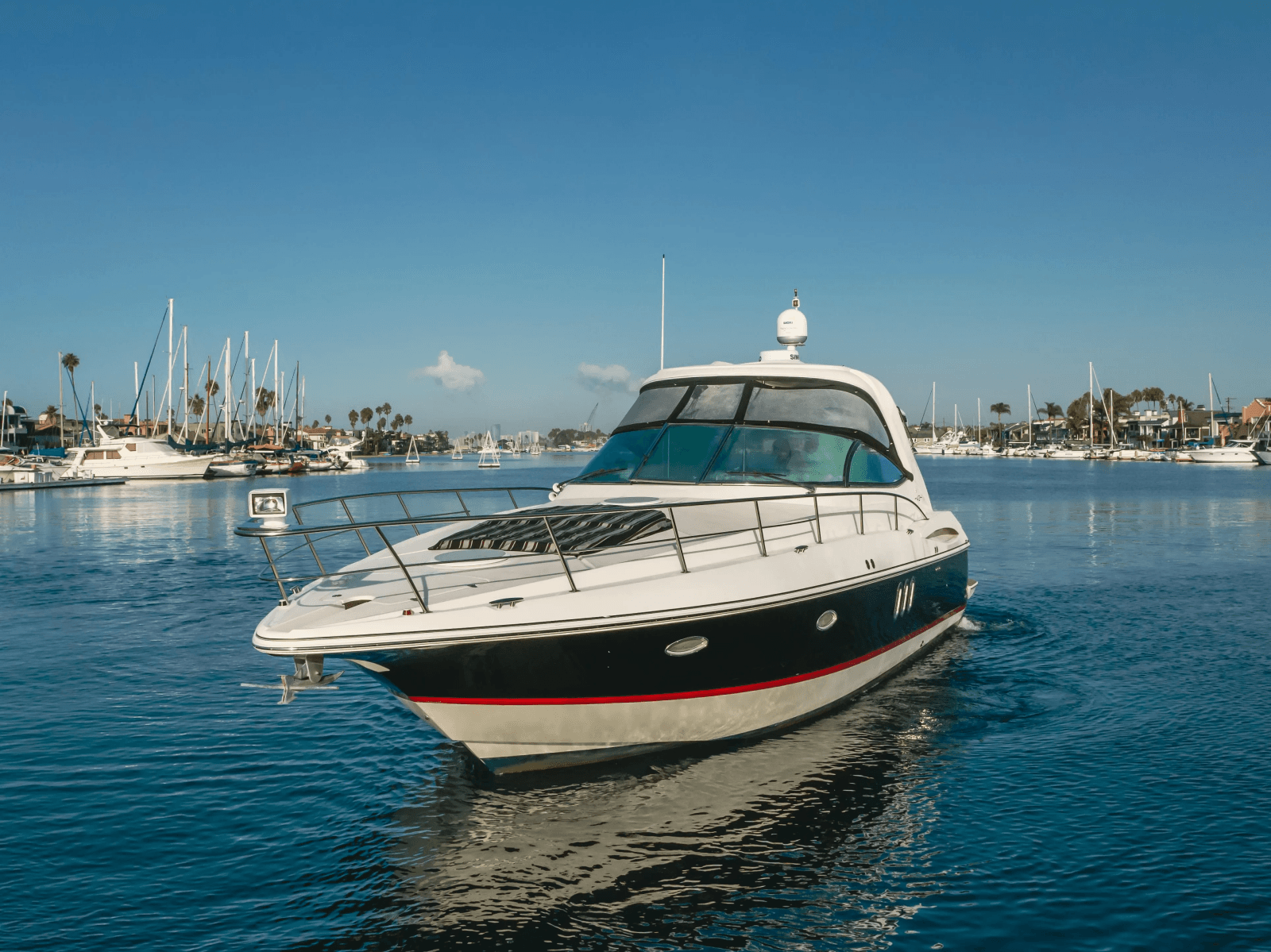 2006 Cruisers Yachts 420 Express - Photo 3