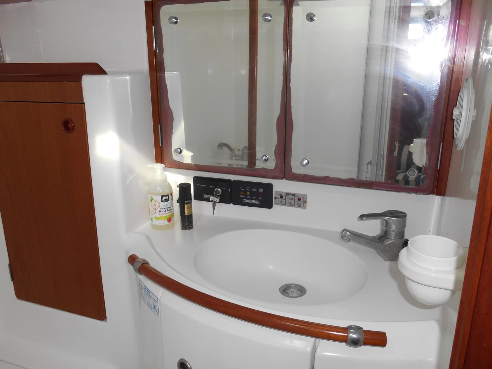 2000 Beneteau Oceanis 50 - Photo 39