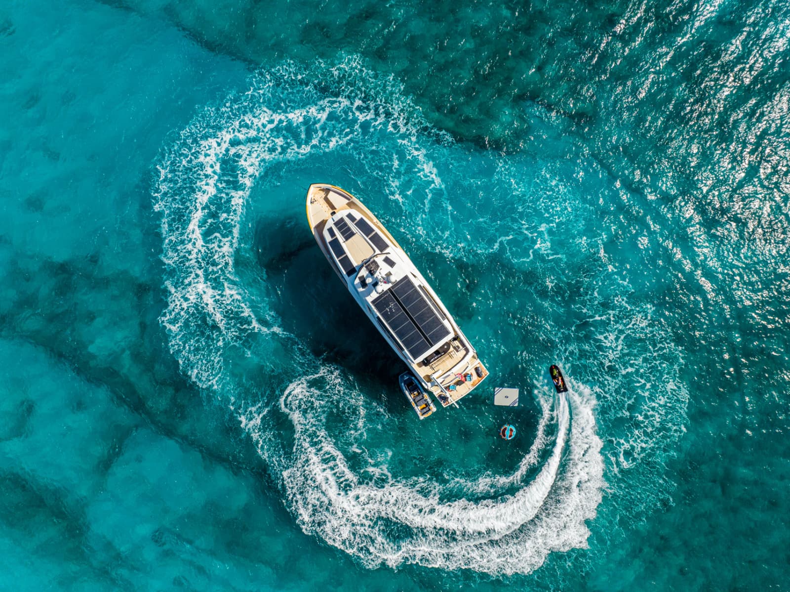2023 Numarine 26XP - Photo 2