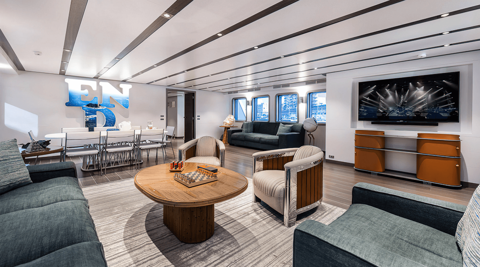 2028 Ocean King Explorer 130 - Photo 9