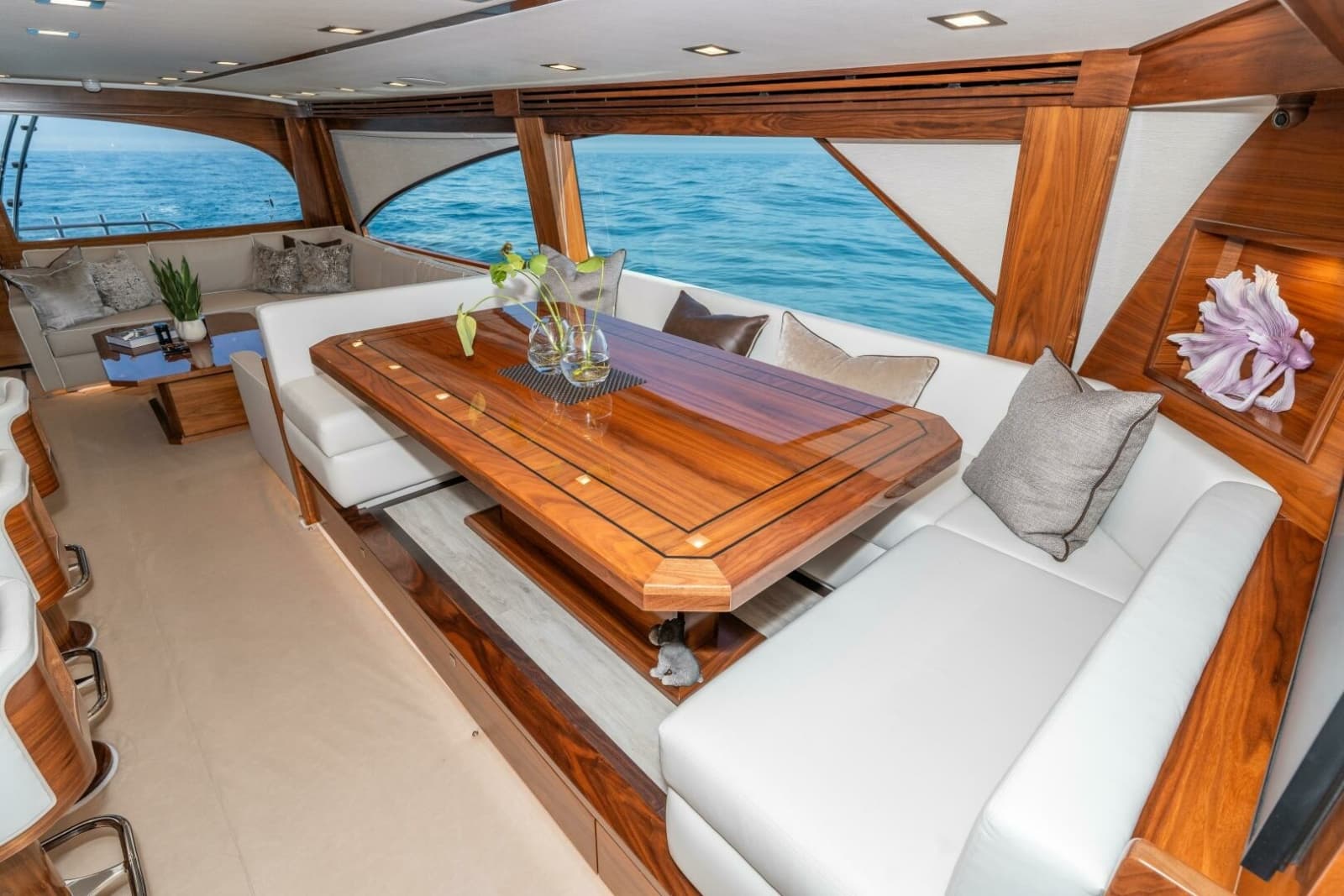2025 Viking 90C - Photo 21