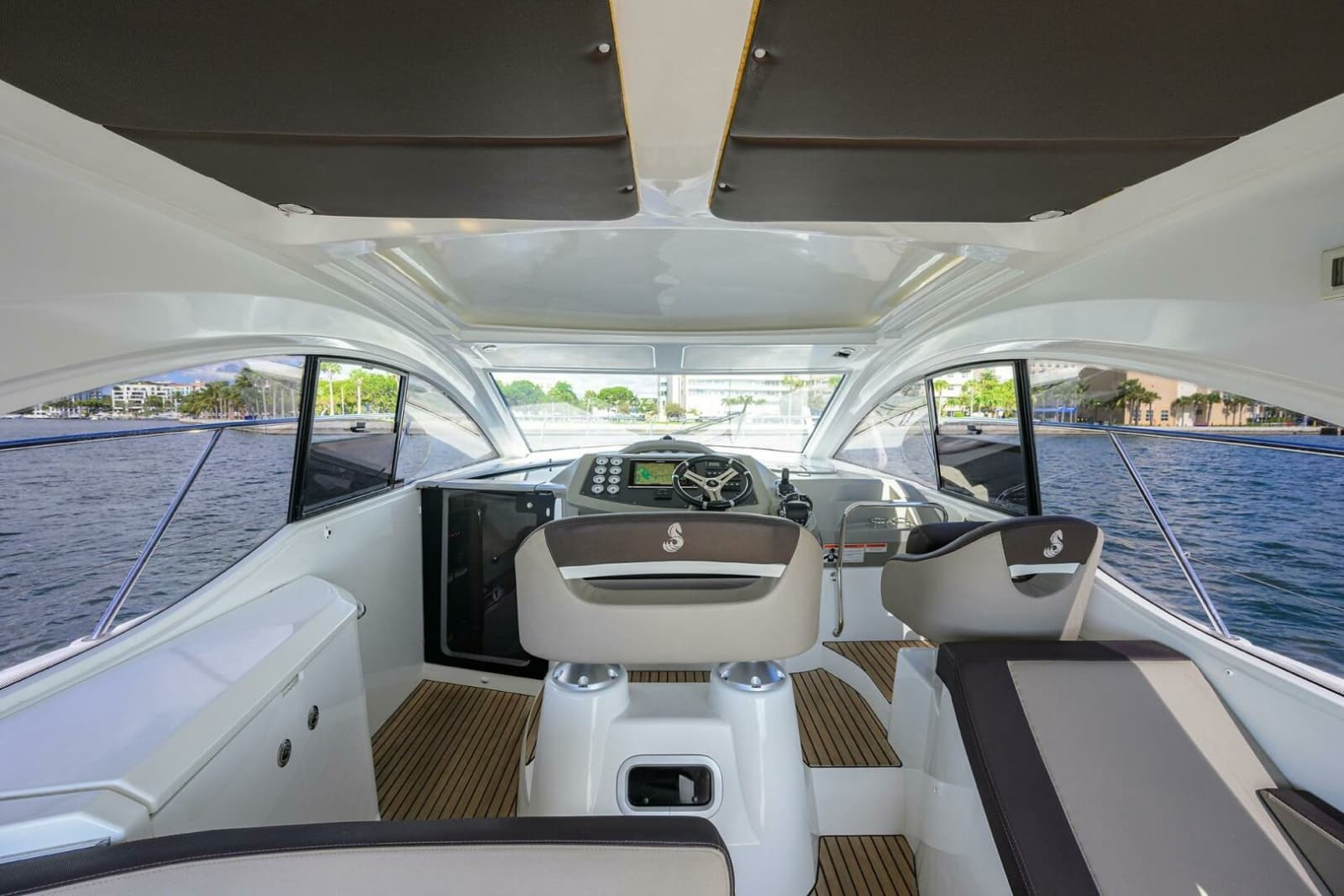 2015 Beneteau 38 GT - Photo 17