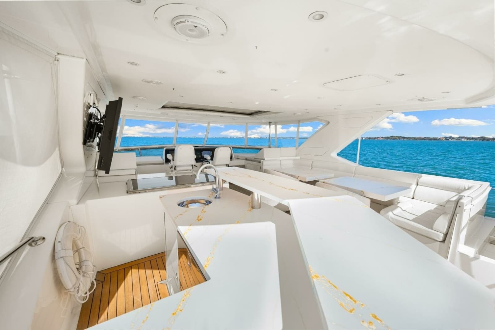 2010 Ocean Alexander 83 Motor Yacht - Photo 49