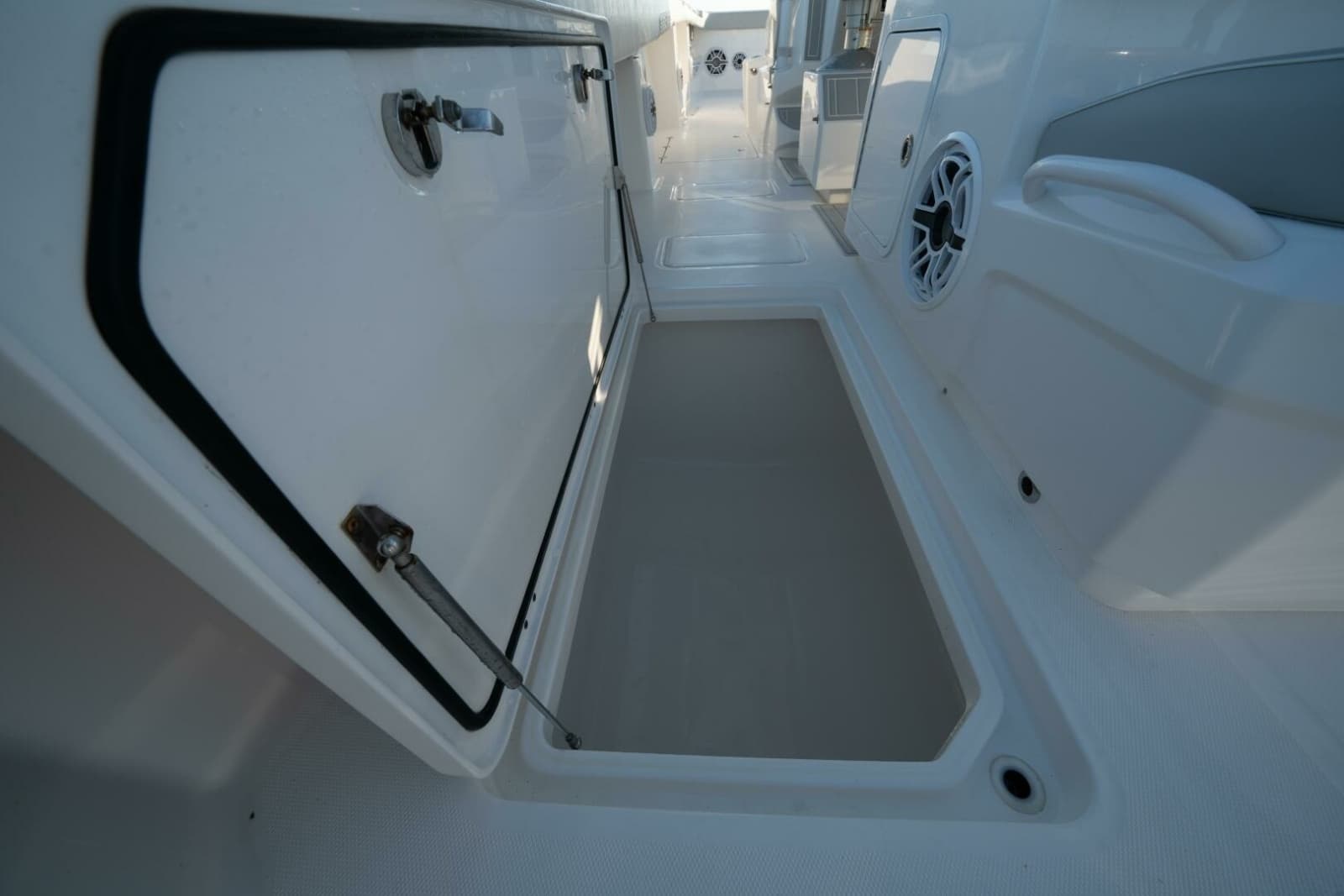 2023 Invincible 46 Catamaran - Photo 39