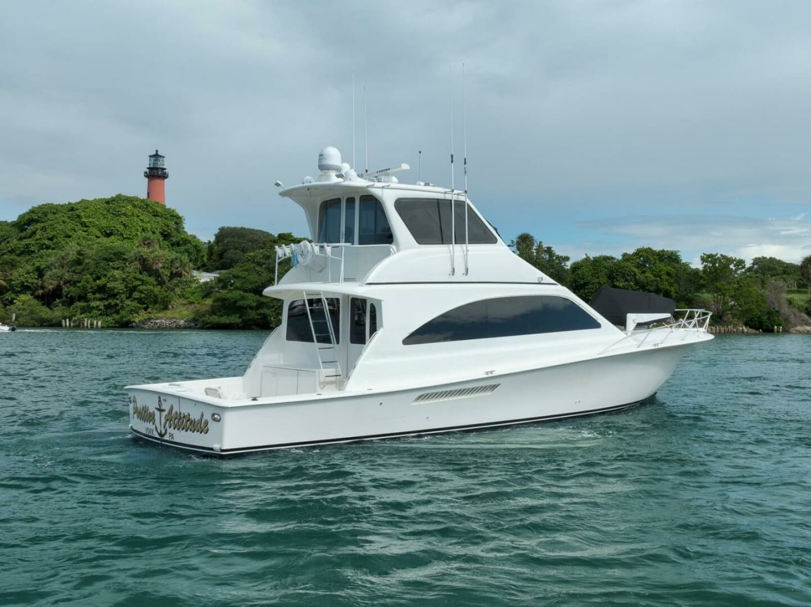 2004 Ocean Yachts 57 Enclosed Bridge Convertible - Photo 36