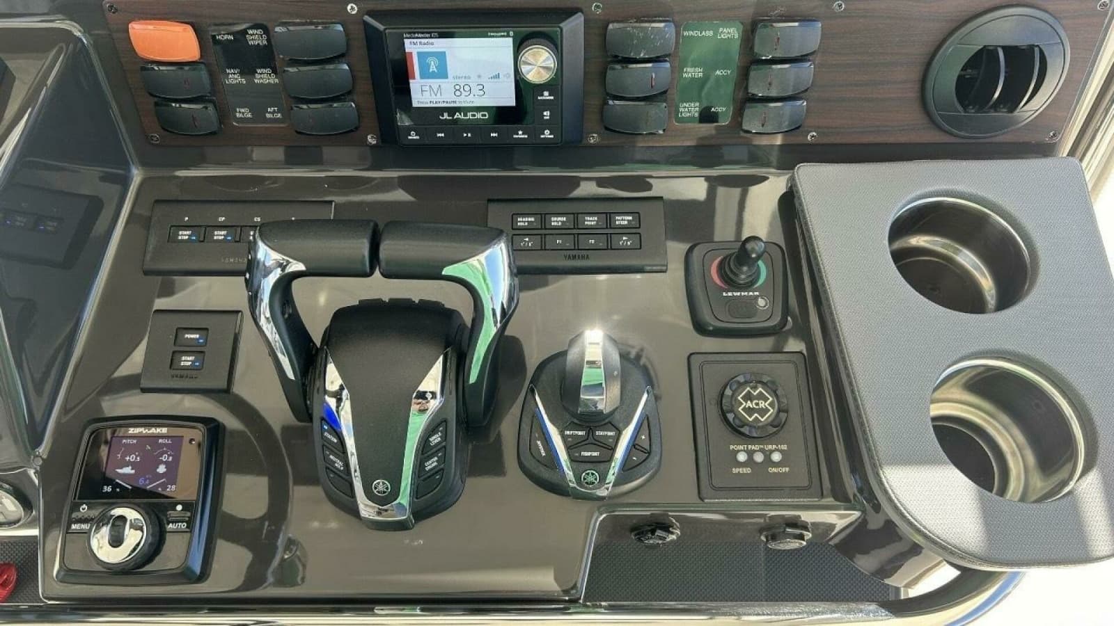 2022 Pursuit S428 - Photo 15
