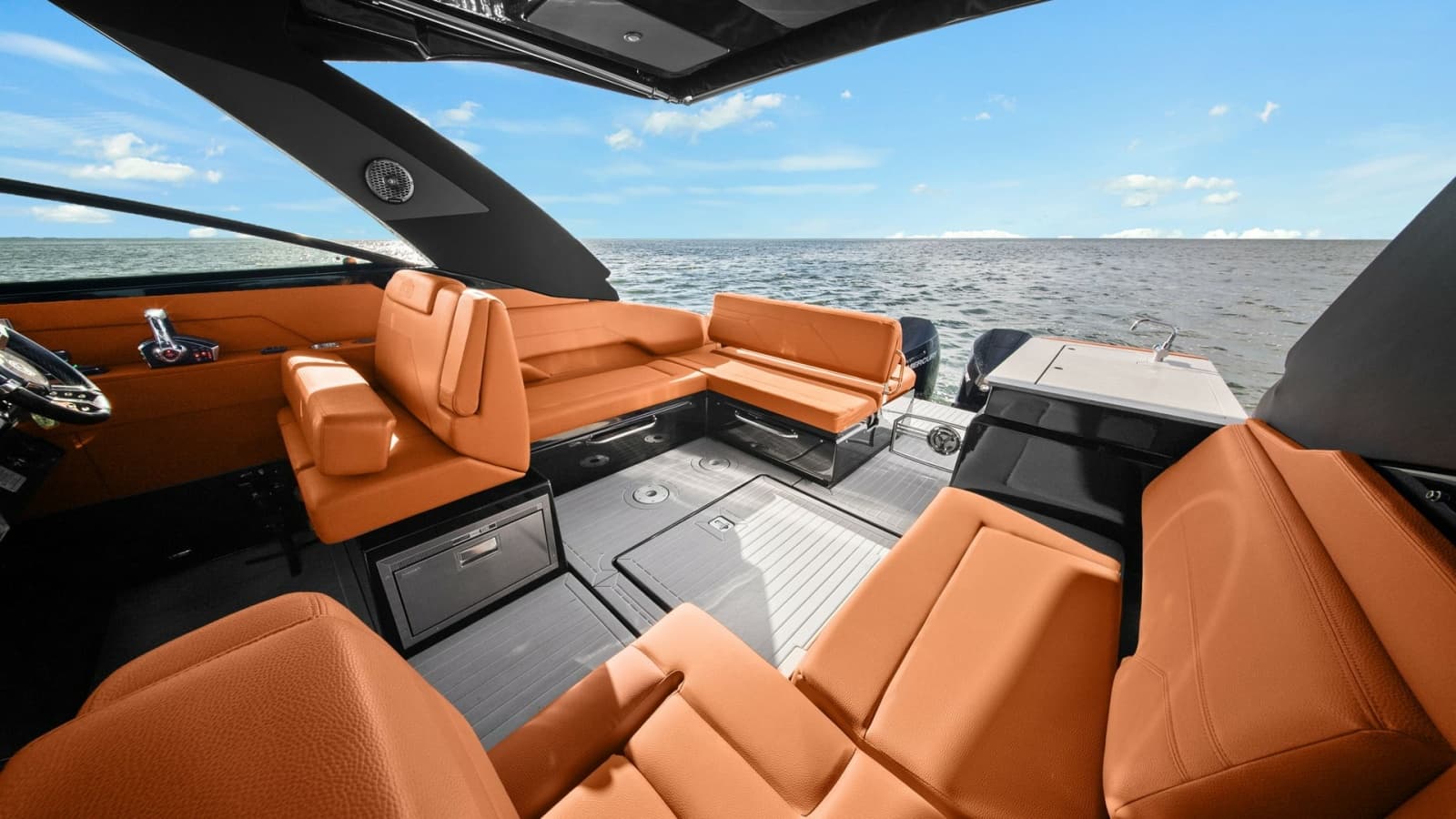 2022 Cruisers Yachts 34 GLS - Photo 14