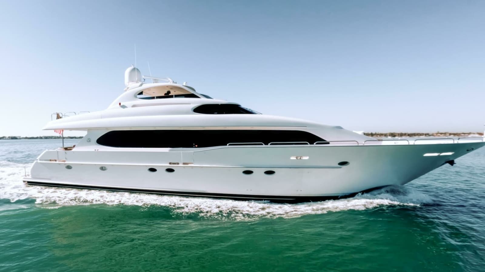 2001 Lazzara Yachts 94 Motor Yacht - Photo 141