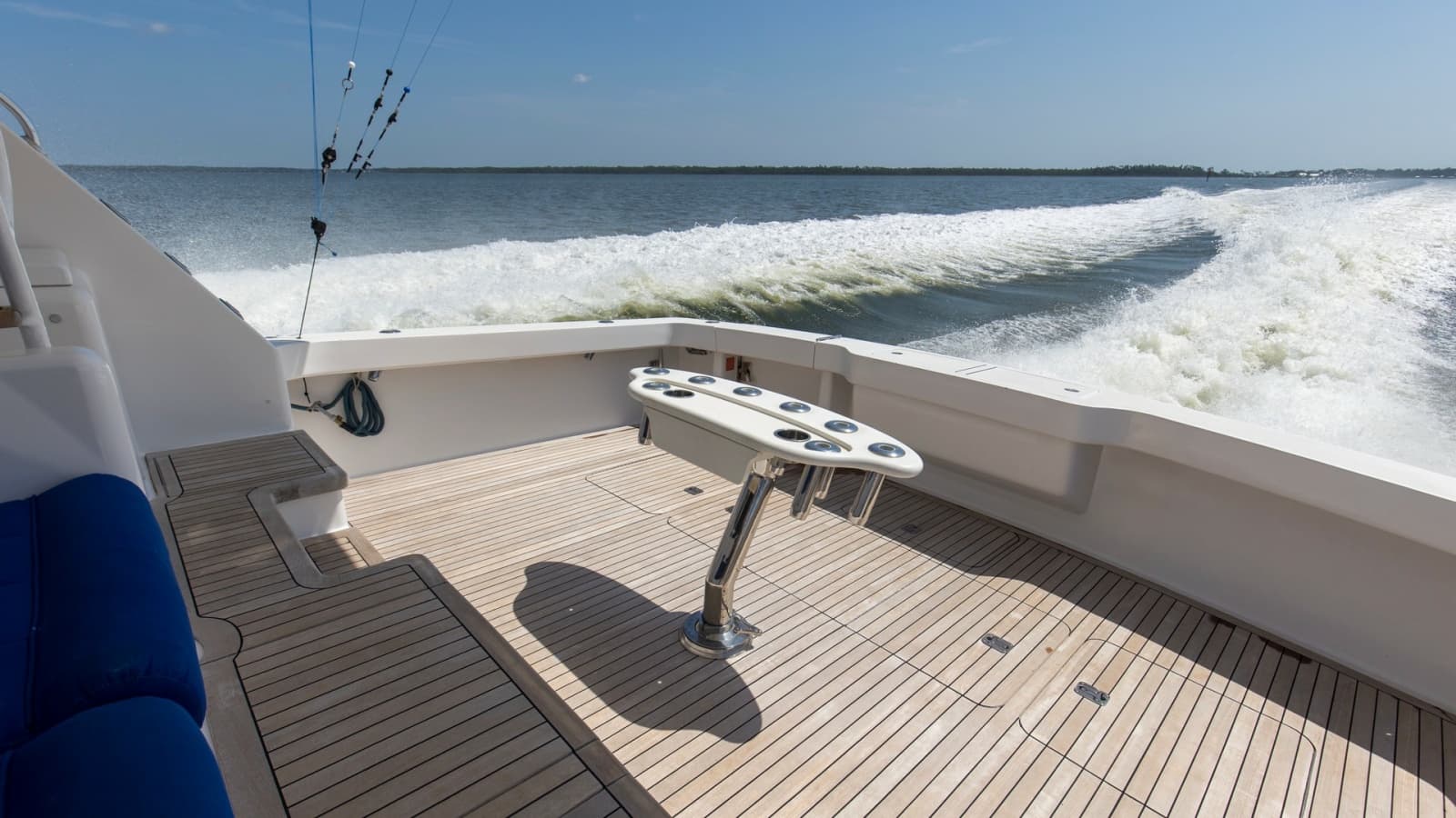 2005 Viking 61 Enclosed Bridge - Photo 48