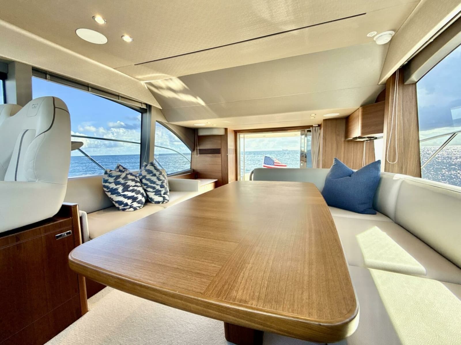 2026 Princess F50 - Photo 16