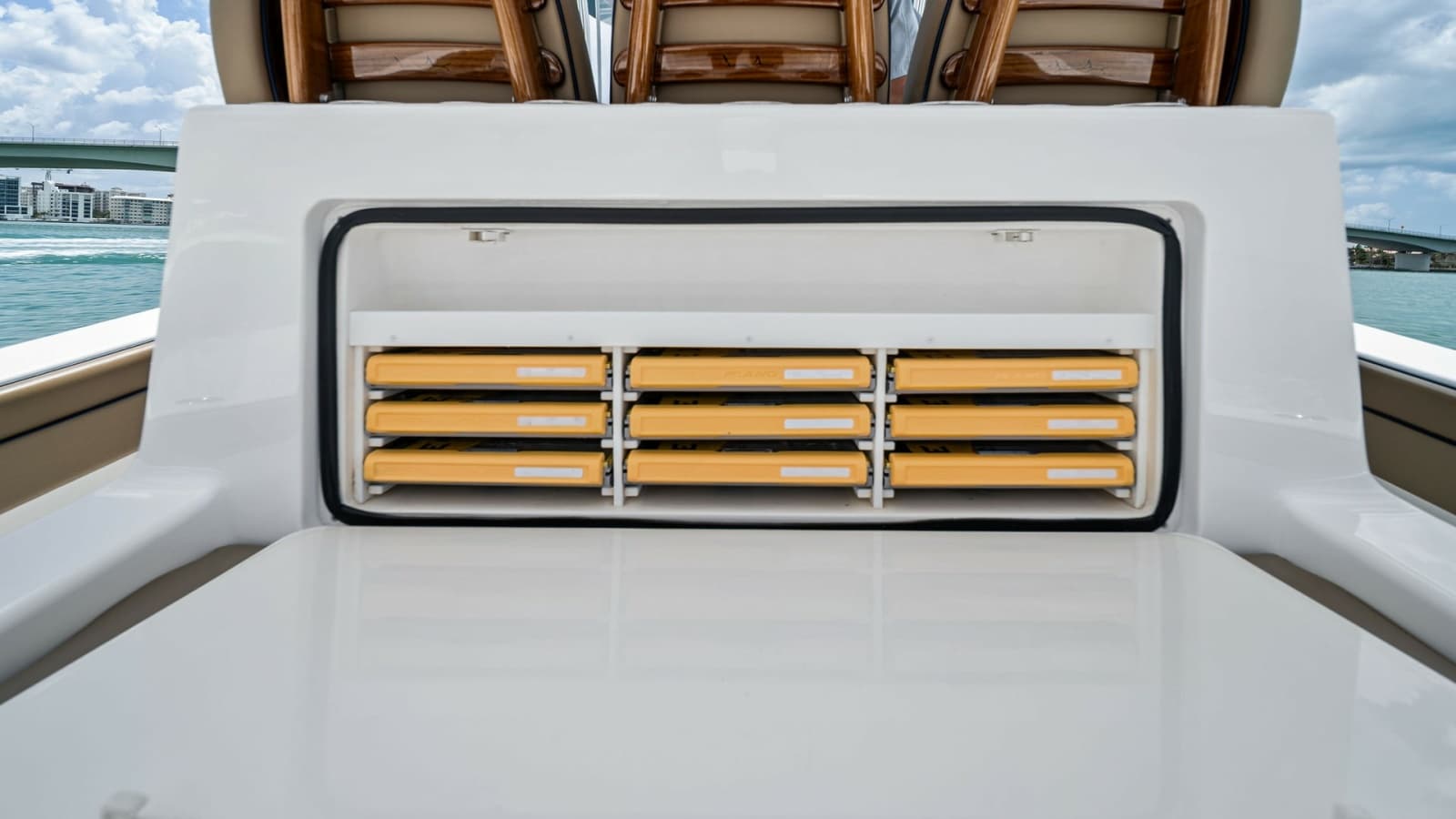 2024 Valhalla Boatworks V-37 - Photo 55