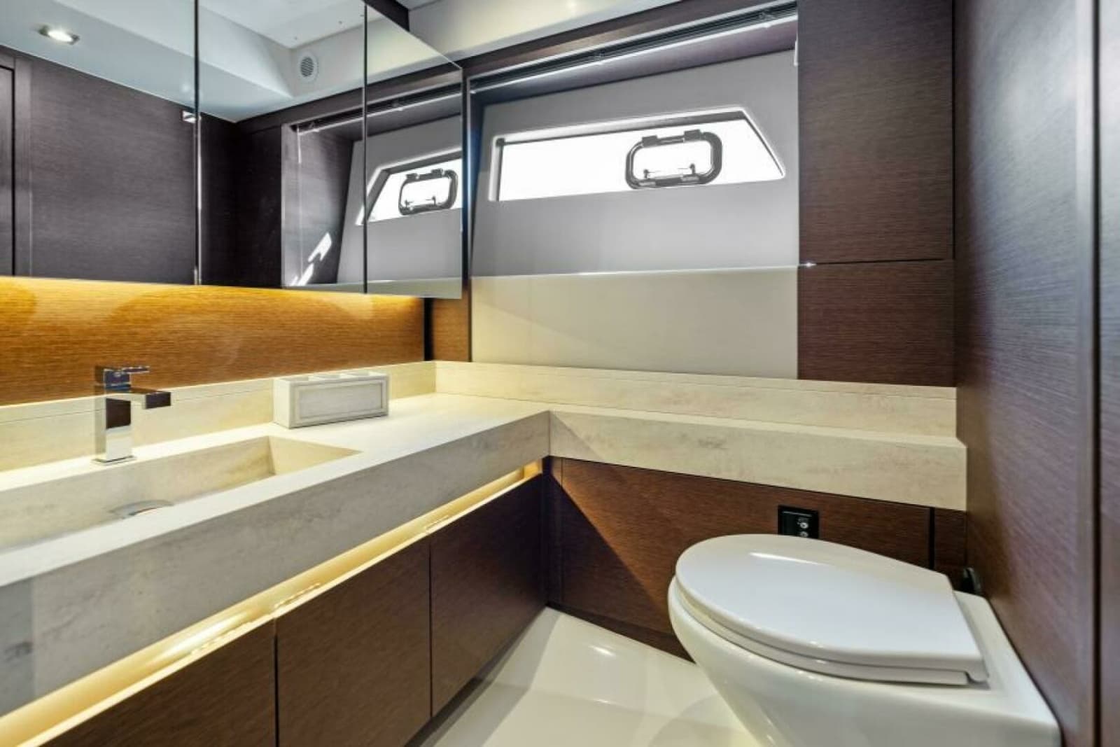 2020 Prestige 520 Flybridge - Photo 30