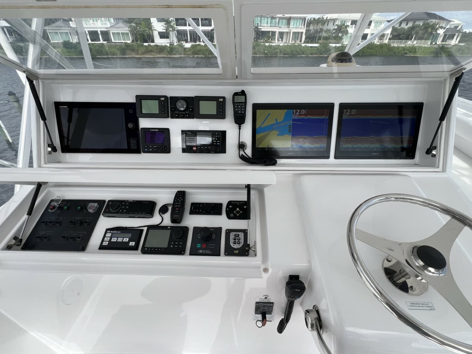 2013 Hatteras GT 54 - Photo 5