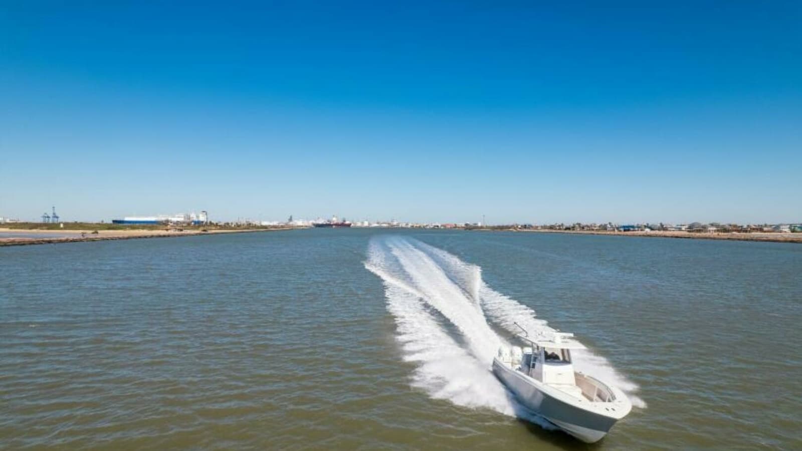 2019 Invincible 39 Open - Photo 42