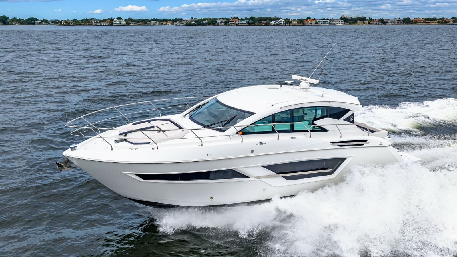 2019 Cruisers Yachts Cantius 46 - Photo 74