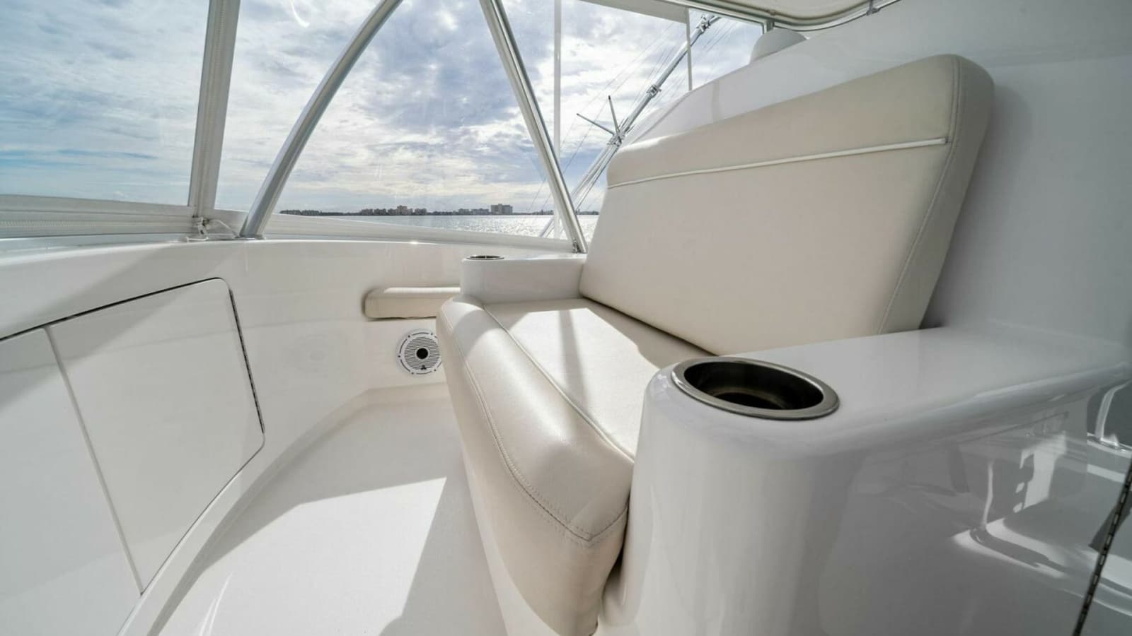 2021 Viking 46 Billfish - Photo 75