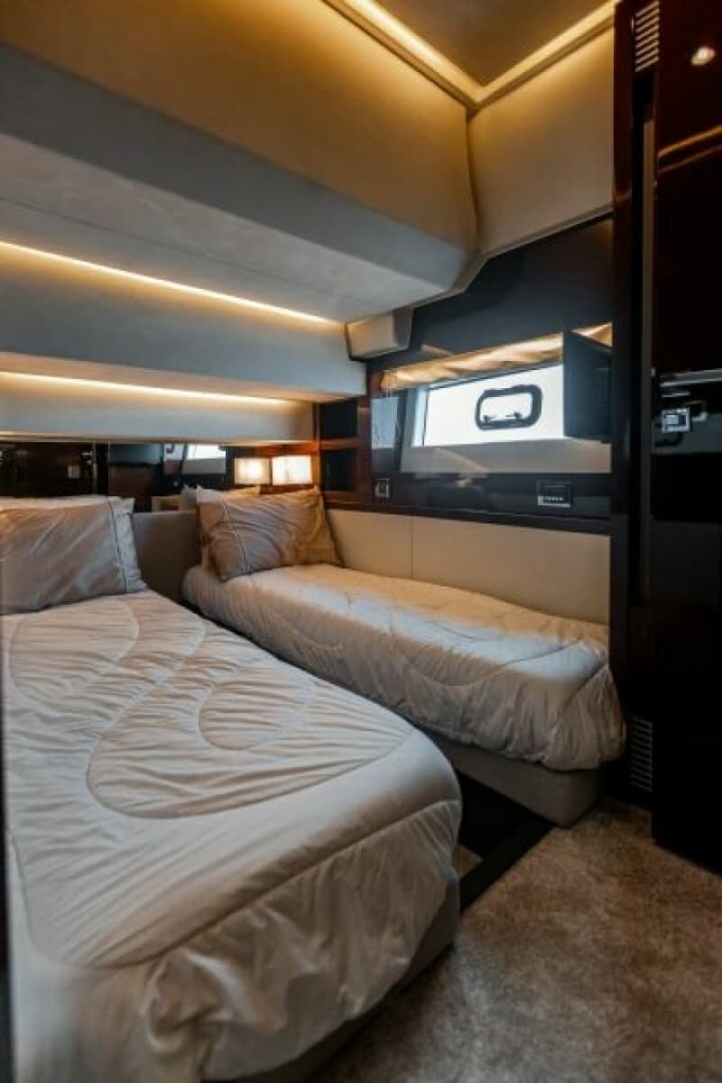 2020 Prestige 630 Flybridge - Photo 32
