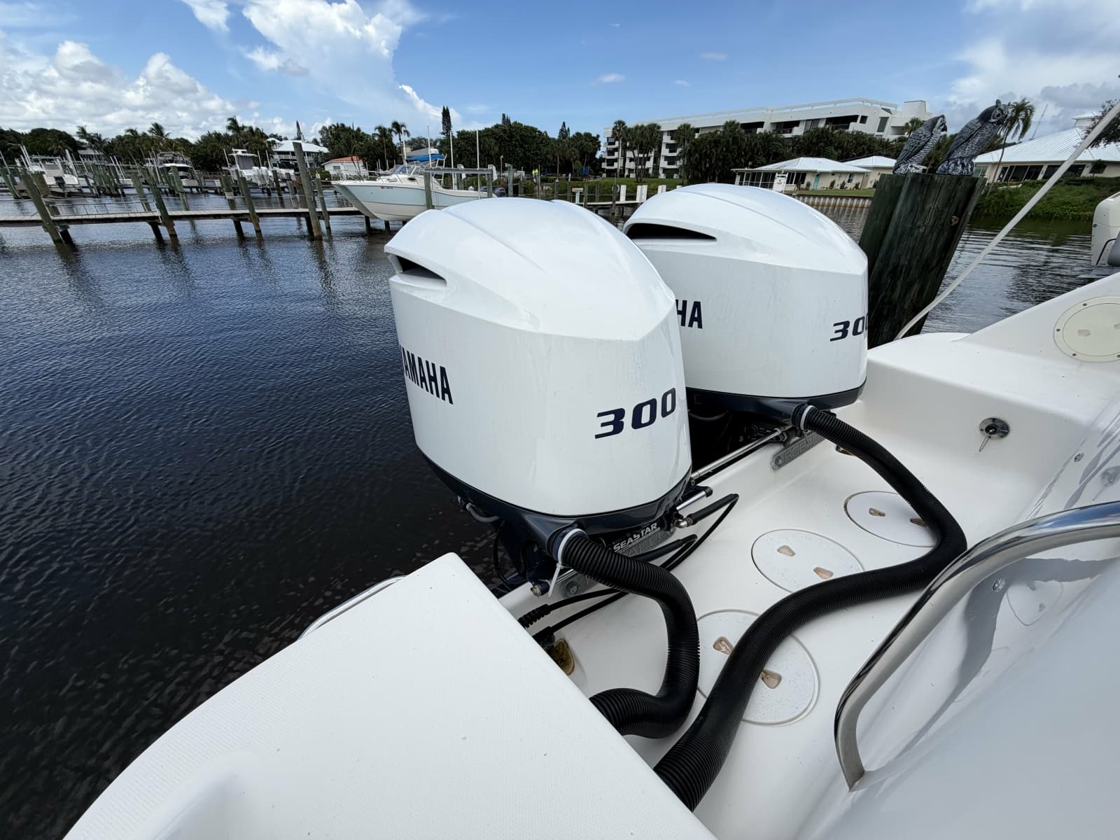 2016 Robalo R305 - Photo 28