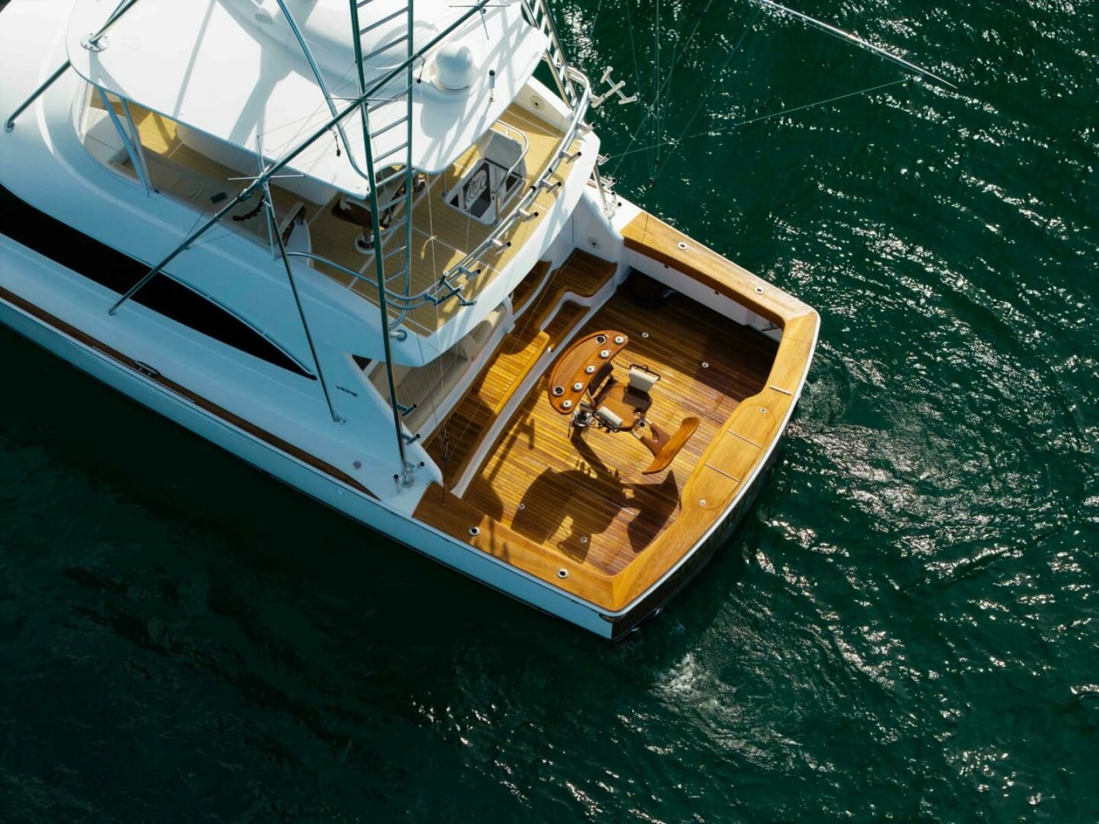 2020 Viking 62 Convertible - Photo 52